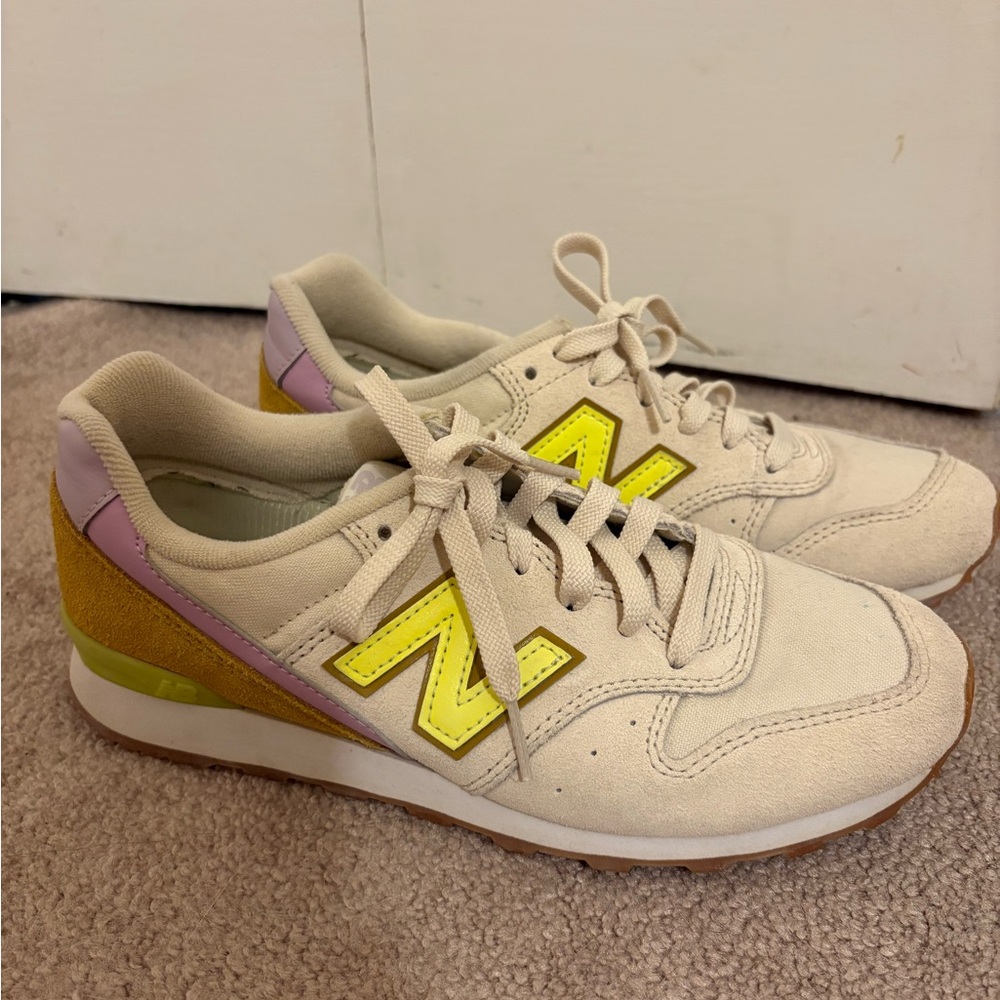 New Balance 696 Women's Cream and Yellow Sneakers